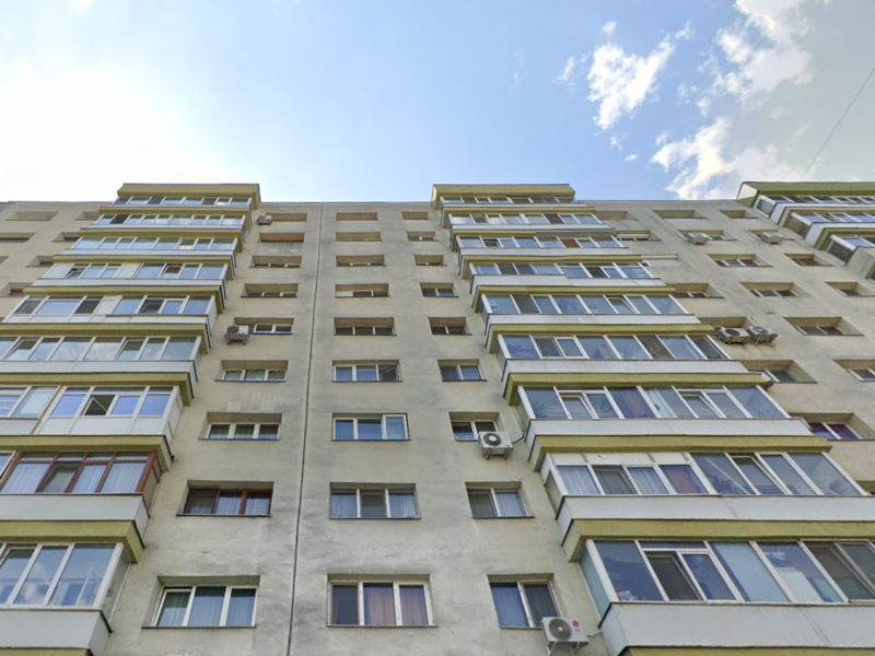 Pantelimon x Morarilor, langa Parc Morarilor si Spital Pantelimon.